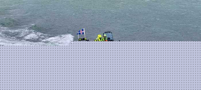 Aldan rescue boat underway on the water in Skagafjörður